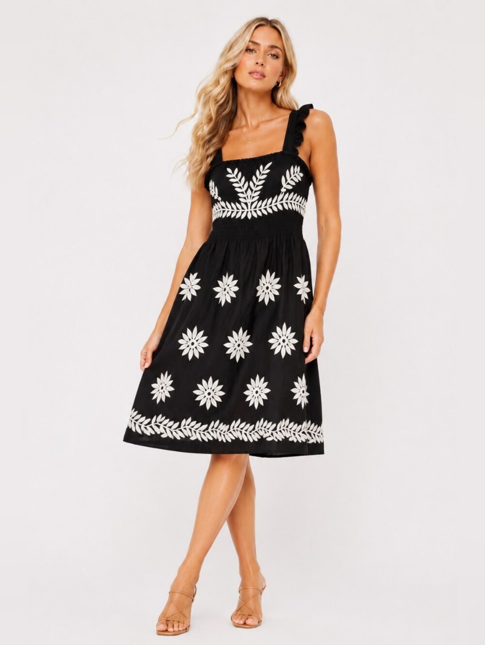 Anthropologie Black Embroidered Sundress Floral Leaf Smocked Plus 1X NWT